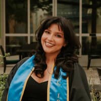 Sitter Profile Image: Paulina Q.