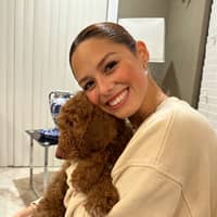 Sitter Profile Image: Valeska R.