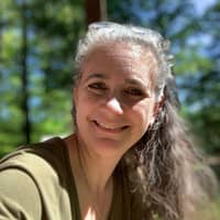 Sitter Profile Image: Michelle N.