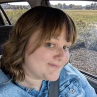 Sitter Profile Image: Hannah D.