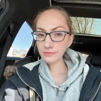 Sitter Profile Image: Annabel P.