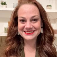 Sitter Profile Image: Holly B.