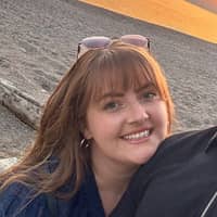 Sitter Profile Image: Sophie R.