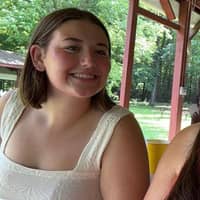 Sitter Profile Image: Sophie C.