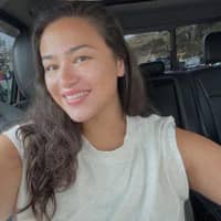 Sitter Profile Image: Christine L.