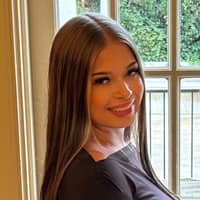 Sitter Profile Image: Ariana C.