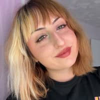 Sitter Profile Image: adrianna s.