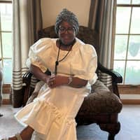 Sitter Profile Image: Delois S.