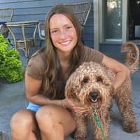 Sitter Profile Image: Alivia L.