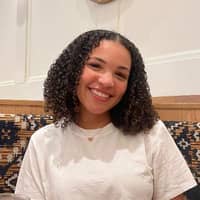 Sitter Profile Image: Alexis C.