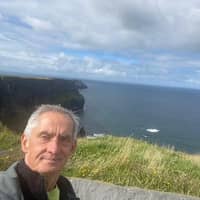 Sitter Profile Image: Richard E.