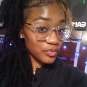 Sitter Profile Image: Laneicia T.