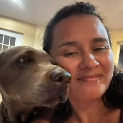 Sitter Profile Image: Luz S.