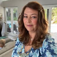 Sitter Profile Image: Elizabeth Z.