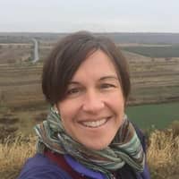 Sitter Profile Image: Joayne L.