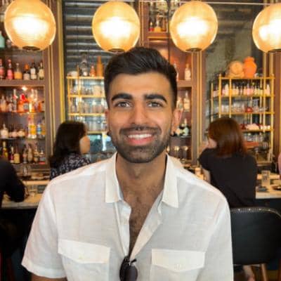 Sitter Profile Image: Ravi L.