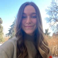 Sitter Profile Image: Ava W.