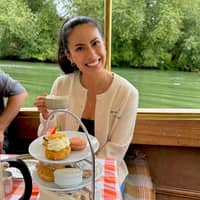 Sitter Profile Image: Elizabeth L.