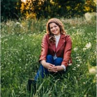 Sitter Profile Image: Maya Z.