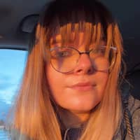 Sitter Profile Image: Hanna F.