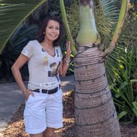 Sitter Profile Image: Mary M.