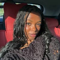 Sitter Profile Image: Arielle F.