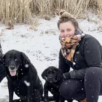 Sitter Profile Image: Sierra W.