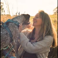 Sitter Profile Image: Tracy H.