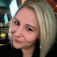 Sitter Profile Image: Debbie S.