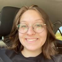 Sitter Profile Image: Analeah H.