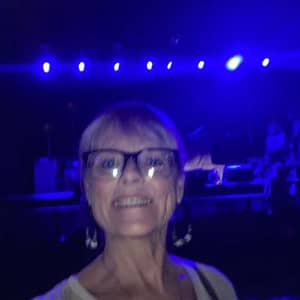 Sitter Profile Image: Wendy F.