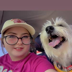 Sitter Profile Image: Abbi s.