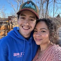 Sitter Profile Image: Nicole & Dylan K.