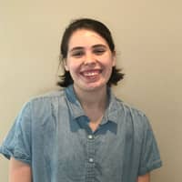 Sitter Profile Image: Lucinda R.