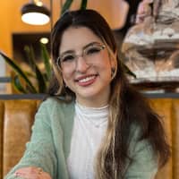 Sitter Profile Image: Janelle S.