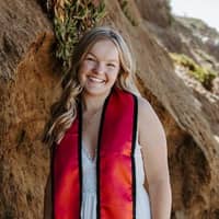 Sitter Profile Image: Averie H.