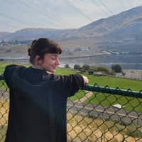 Sitter Profile Image: Maddy J.