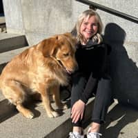 Sitter Profile Image: Sarah J.