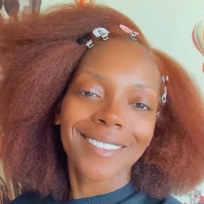 Sitter Profile Image: makeba m.