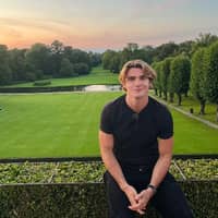 Sitter Profile Image: Freddie P.