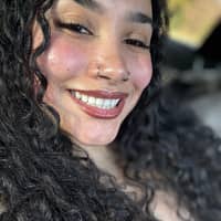 Sitter Profile Image: Naomylee M.