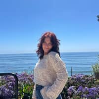 Sitter Profile Image: Alexa M.