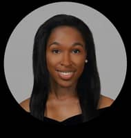 Sitter Profile Image: Abigail C.