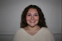 Sitter Profile Image: Allie V.