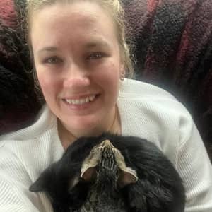 Sitter Profile Image: Danielle T.