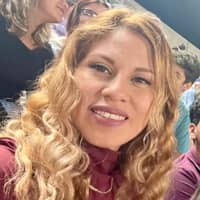 Sitter Profile Image: Kelly H.