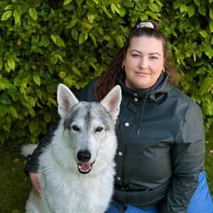 Sitter Profile Image: Laura C.