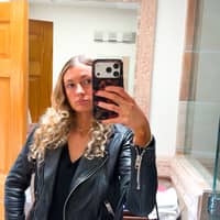 Sitter Profile Image: Georgia M.