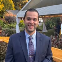 Sitter Profile Image: Erick L.