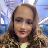 Sitter Profile Image: Bridget B.